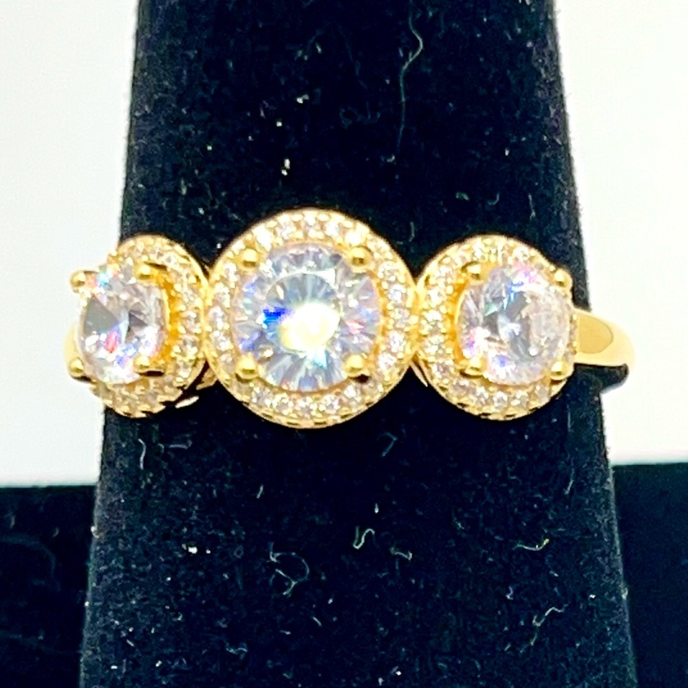 Bella Luce Dillenium Cut White Cubic Zirconia 18k Yellow Gold Over 925 Ring Sz 9